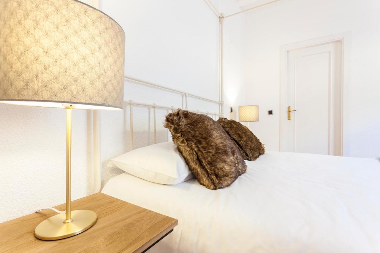 Apartamento Gran Via Terrace En Madrid Extérieur photo